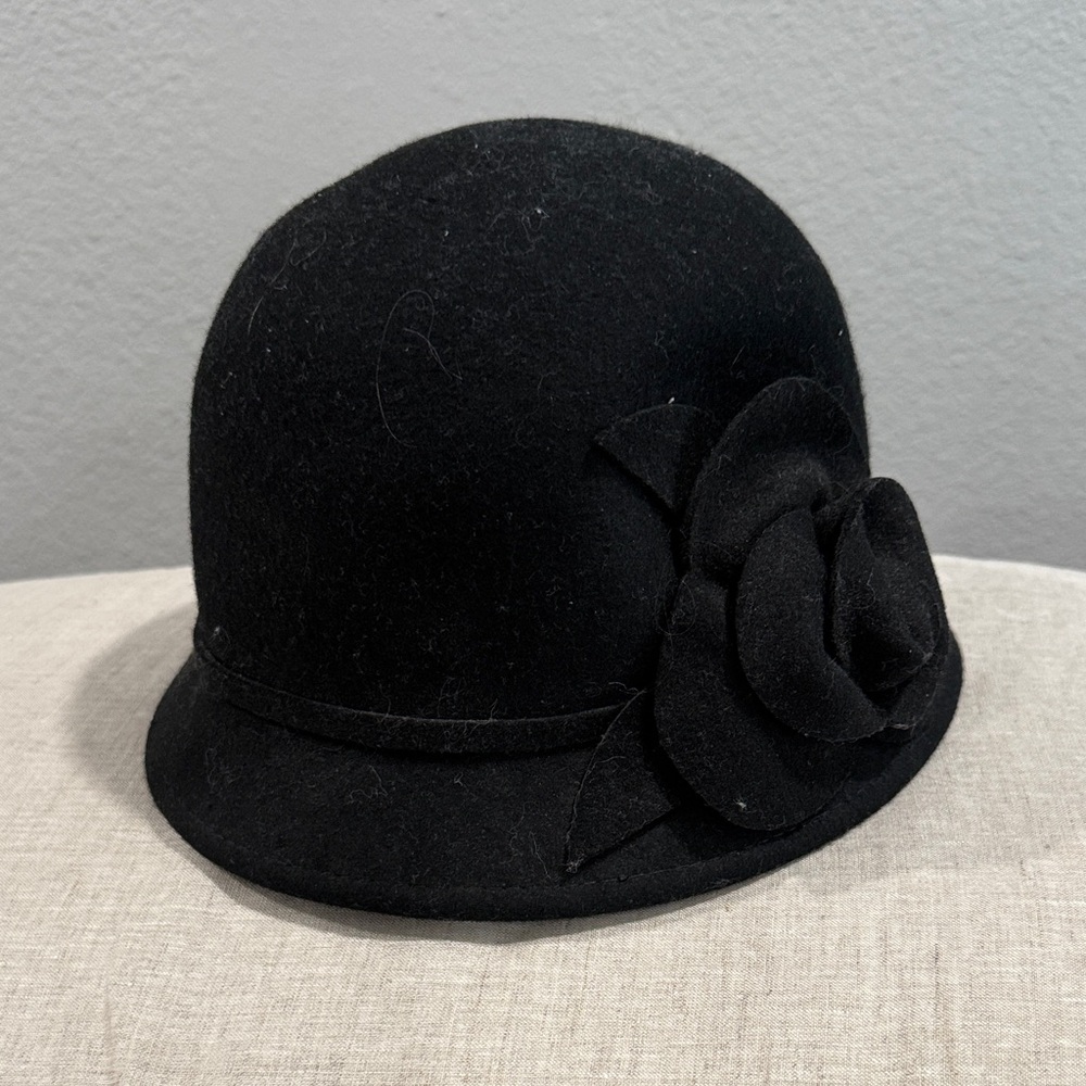 Wool hat, women’s